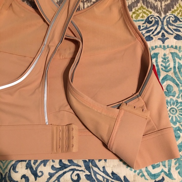 Fabletics Sports Bra - Picture 3 of 5